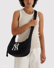 Medium Nylon Crescent Bag New York Yankees™
