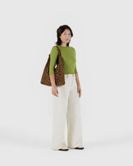 Nylon Shoulder Bag Leopard