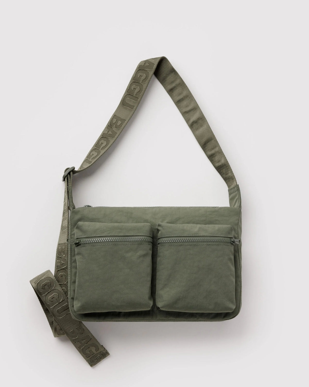 Medium Cargo Crossbody Caper