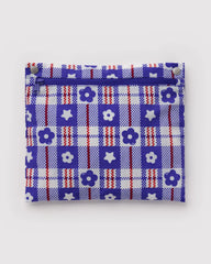 Cloud Carry-On Market Plaid Blue