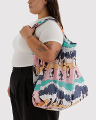 Big Baggu Penguin